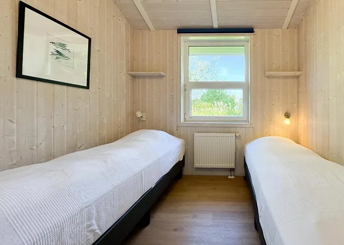 Ferienhaus Strandblick - Dorf 1 13 *